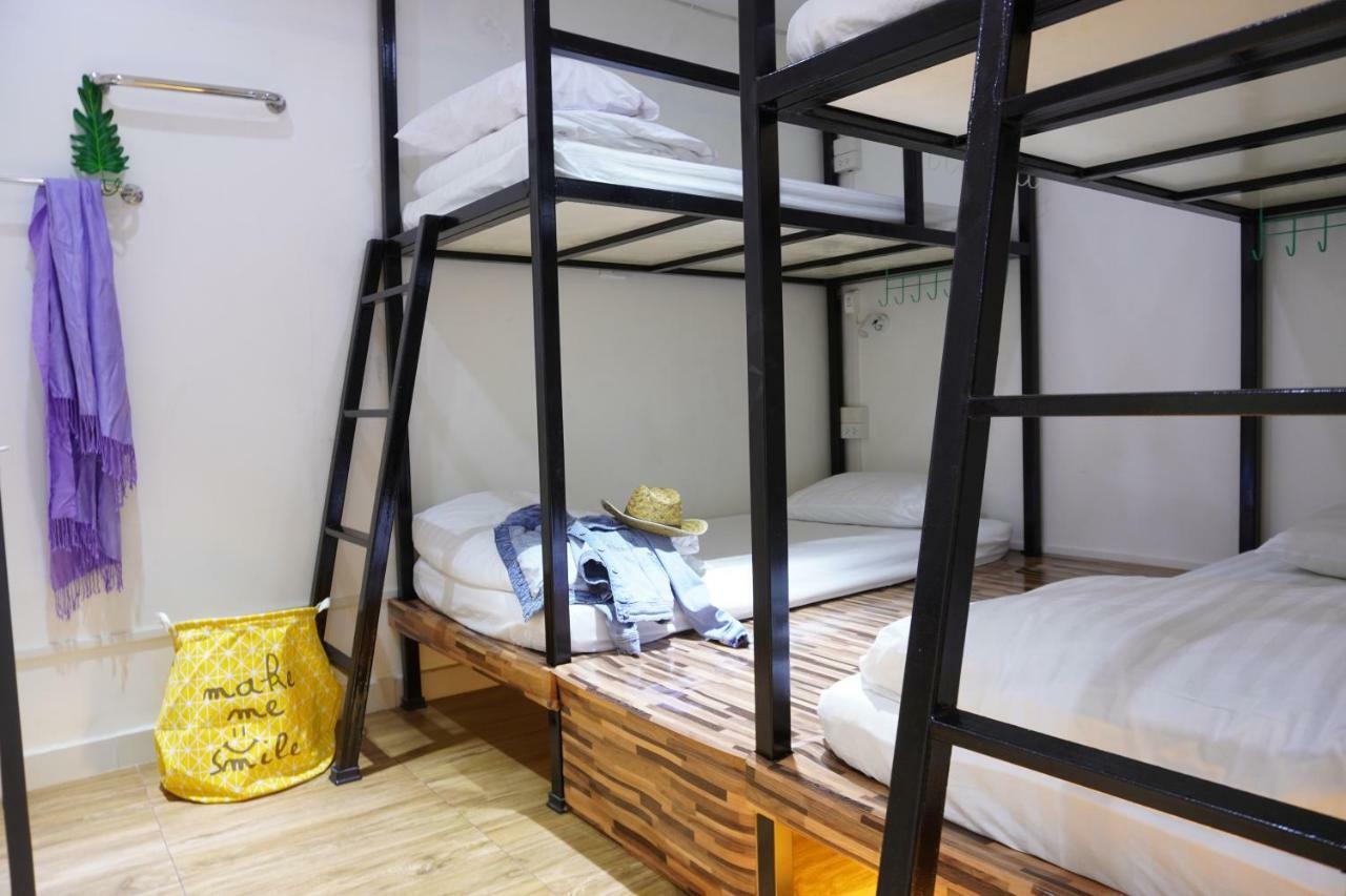 Beebedz Hostel กรุงเทพมหานคร ภายนอก รูปภาพ