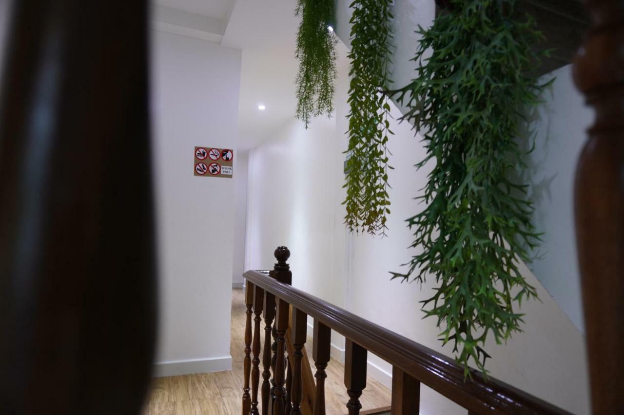 Beebedz Hostel กรุงเทพมหานคร ภายนอก รูปภาพ