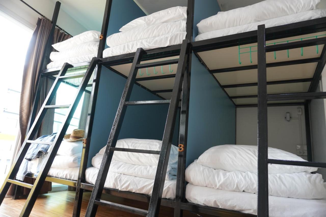 Beebedz Hostel กรุงเทพมหานคร ภายนอก รูปภาพ